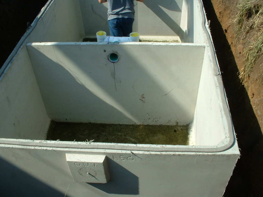 How to properly seal a concrete septic tank lid